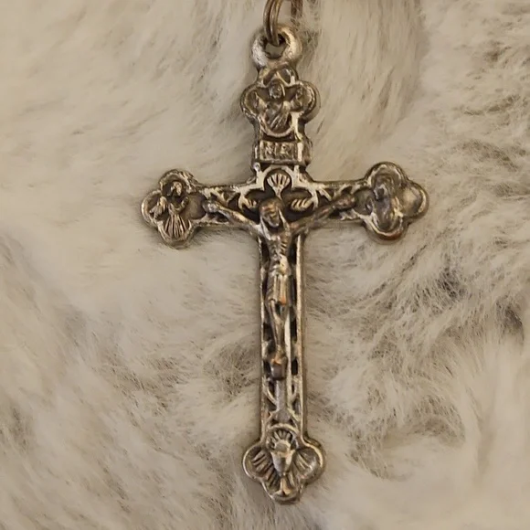 🟢 Rosary Cross Bracelet - Picture 6 of 10